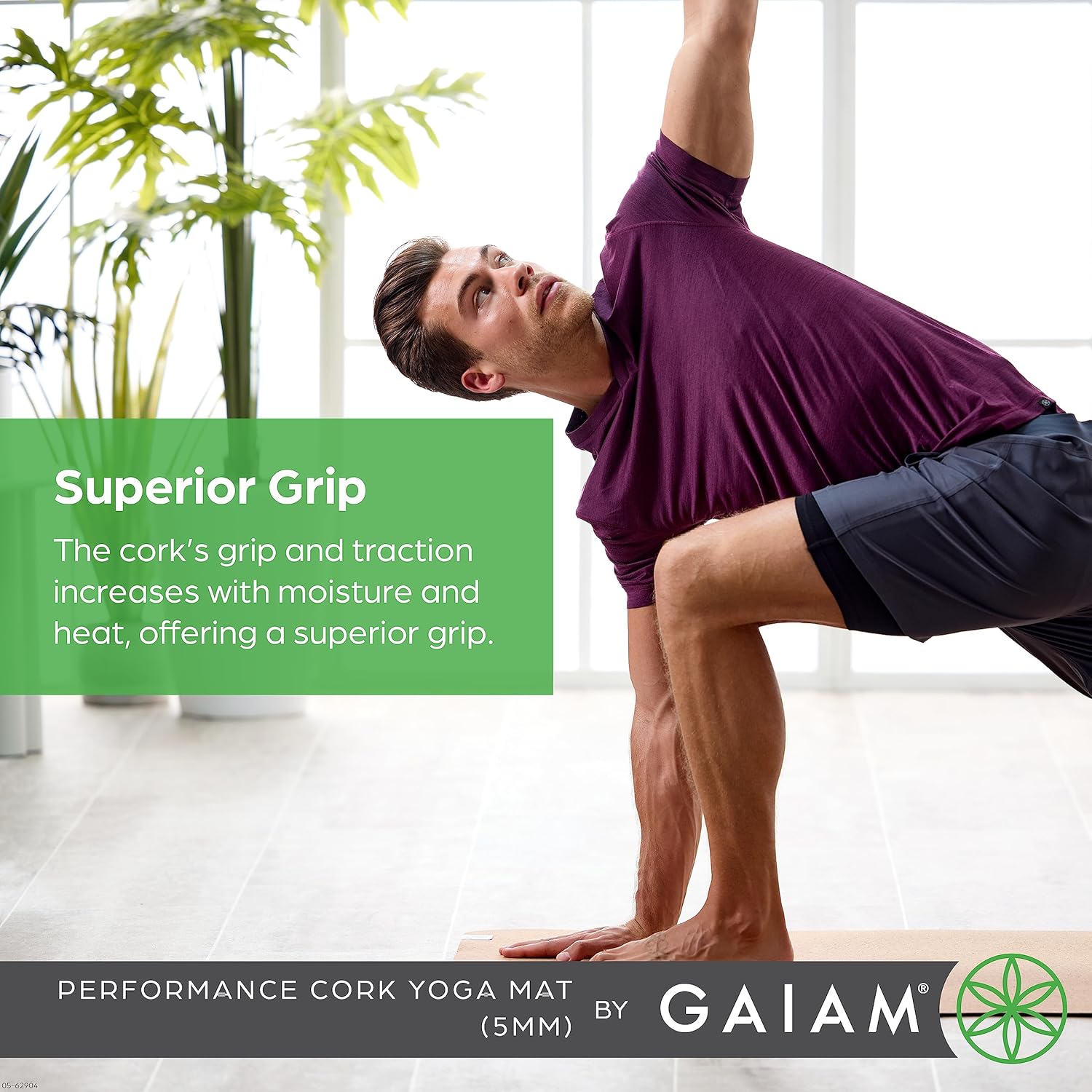 Tapis de yoga Gaiam en liège naturel thumbnail 5